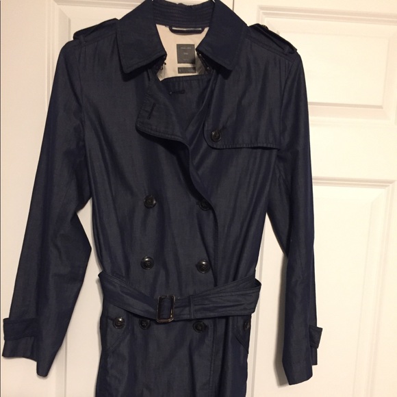 Gap denim light weight rain coat - Picture 1 of 5